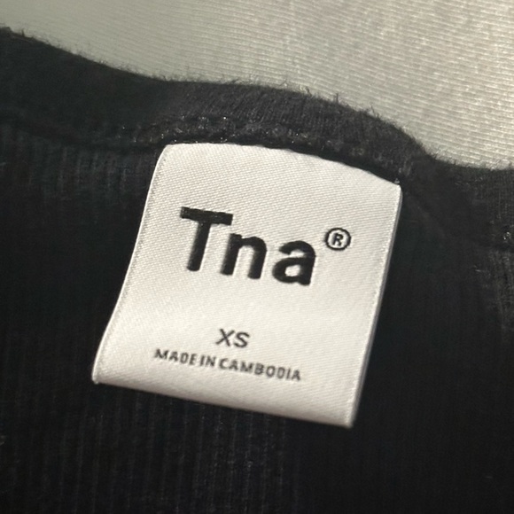 TNA black tank - Picture 3 of 4